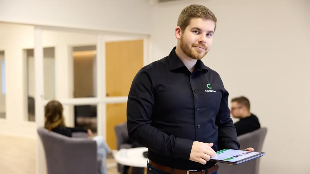 Ville Haka on Confirman Quick3 ERP:n asiantuntijamyyjä