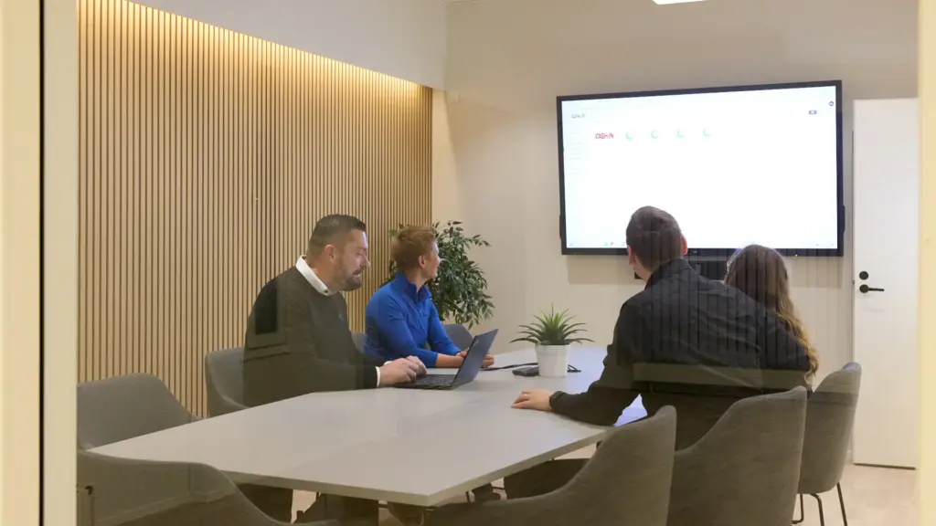 Confirman ERP tukee päätöksentekoasi